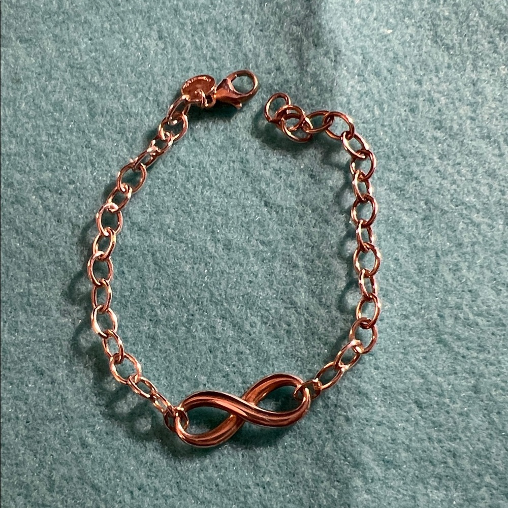 Tiffany & Co. 925 Sterling Silver 7 1/4” Infinity Bracelet like New